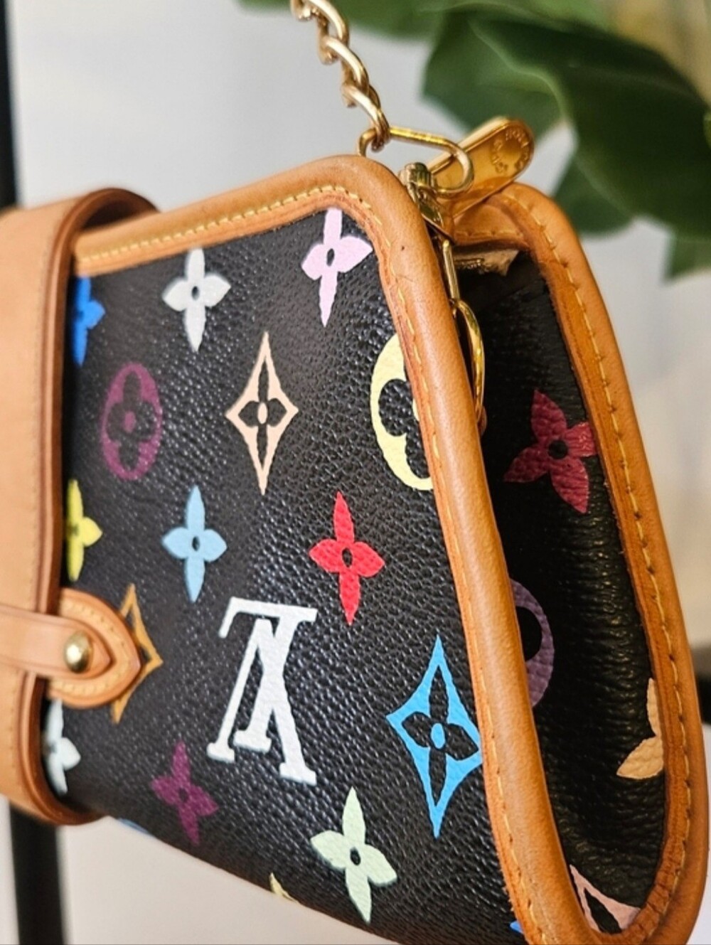 Louis Vuitton x Takashi Murakami RARE Black Multicolor Monogram Shirley Clutch - Picture 8 of 14
